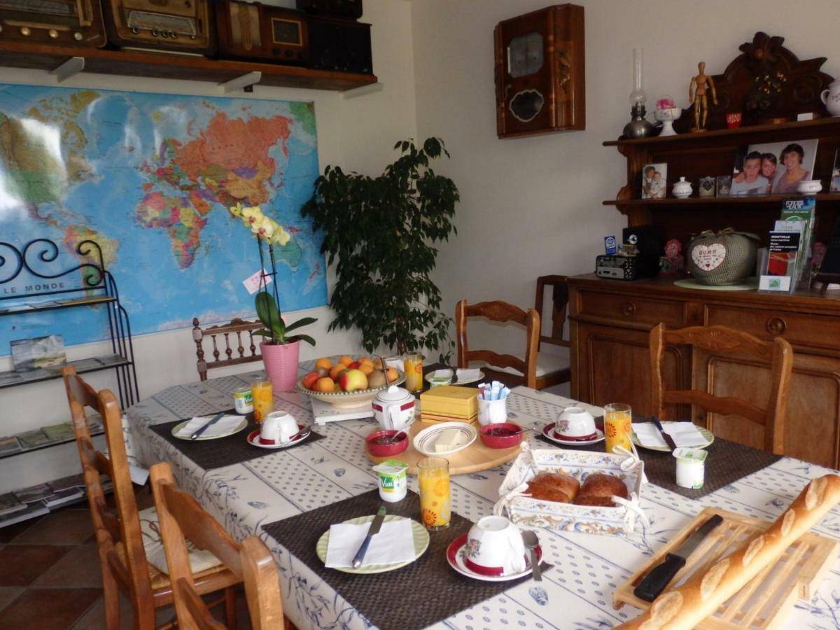 Les Trois Pommiers Acomodação com café da manhã Sommery Exterior foto